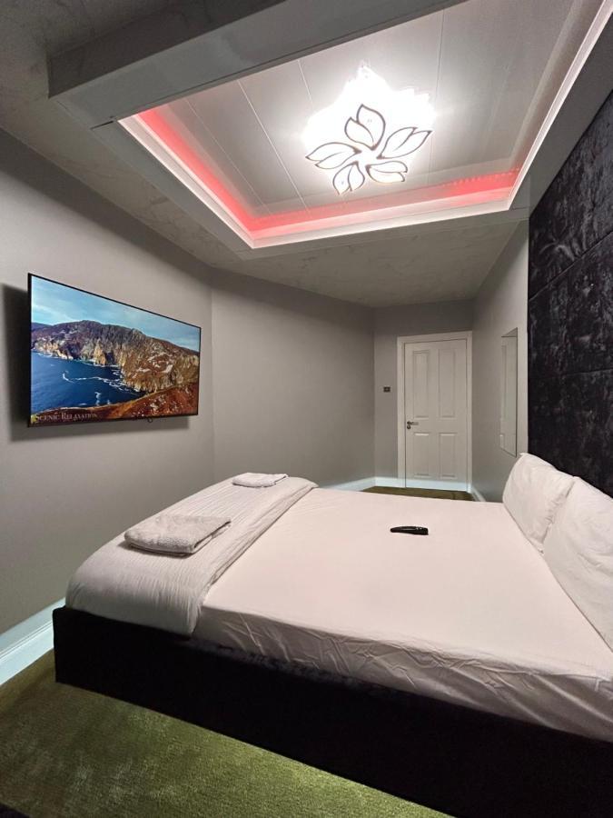 Lucid Magic Dream Apartment Limerick Exterior photo